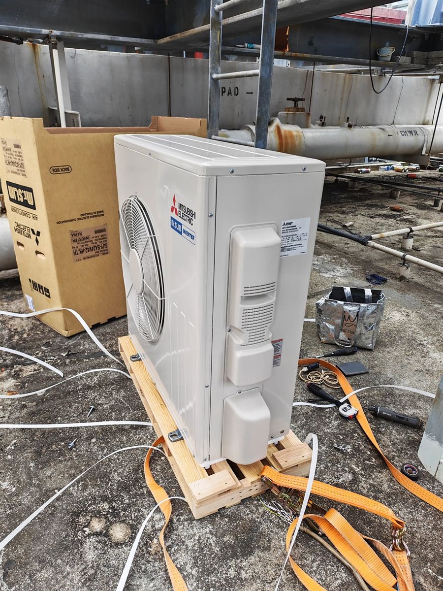 新冷氣室外機